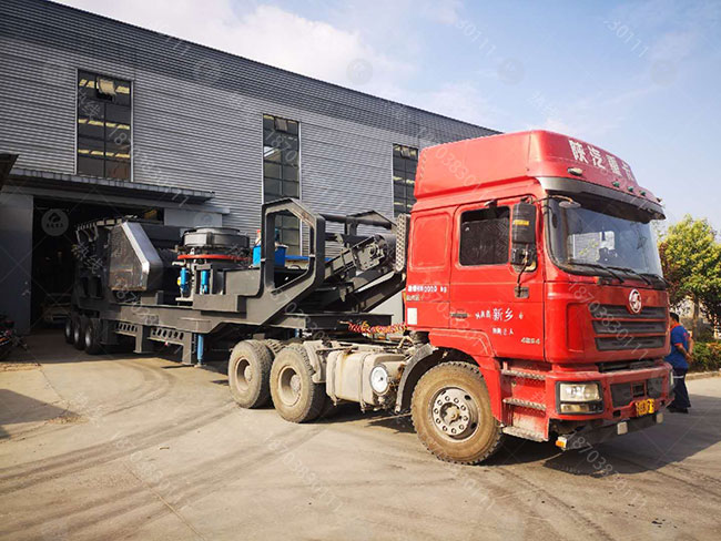 1654575377176000.jpg 輪胎式圓錐移動(dòng)破碎站